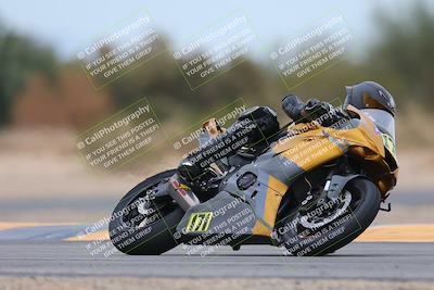 media/Jan-20-2024-CVMA (Sat) [[ddb8bc1f3d]]/Race 10 Amateur Supersport Middleweight/